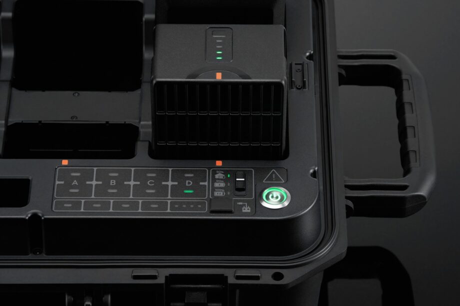 BS65 Intelligent Battery Station