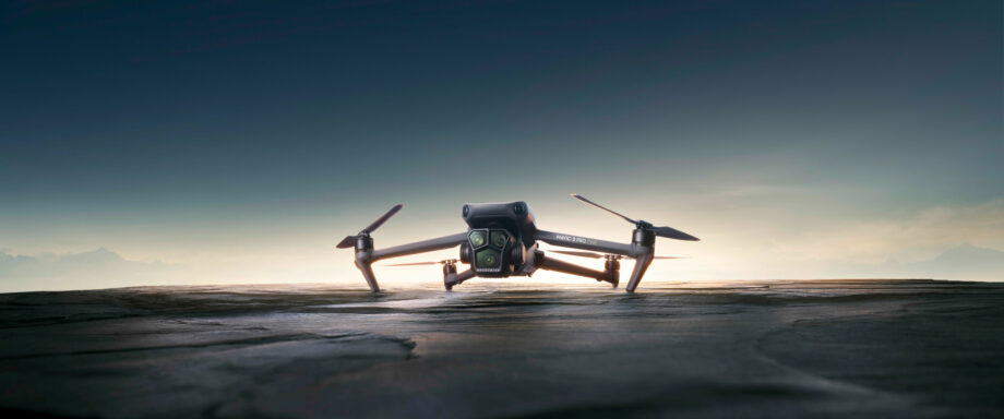 DJI Mavic 3 Pro Fly More Combo (DJI RC)