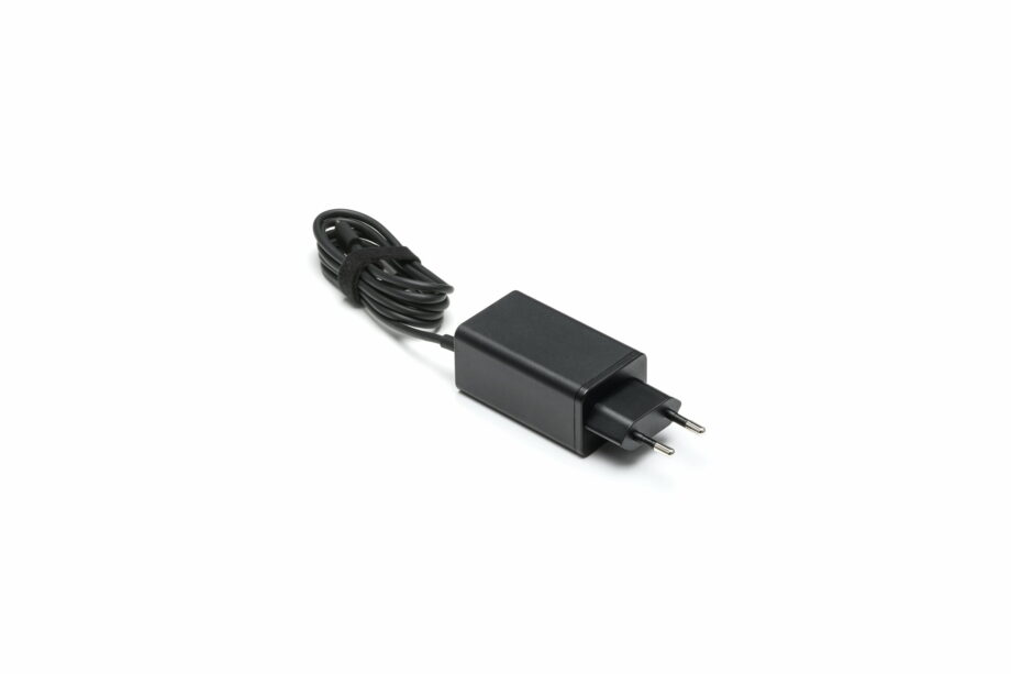 DJI 65W Portable Charger (EU version)